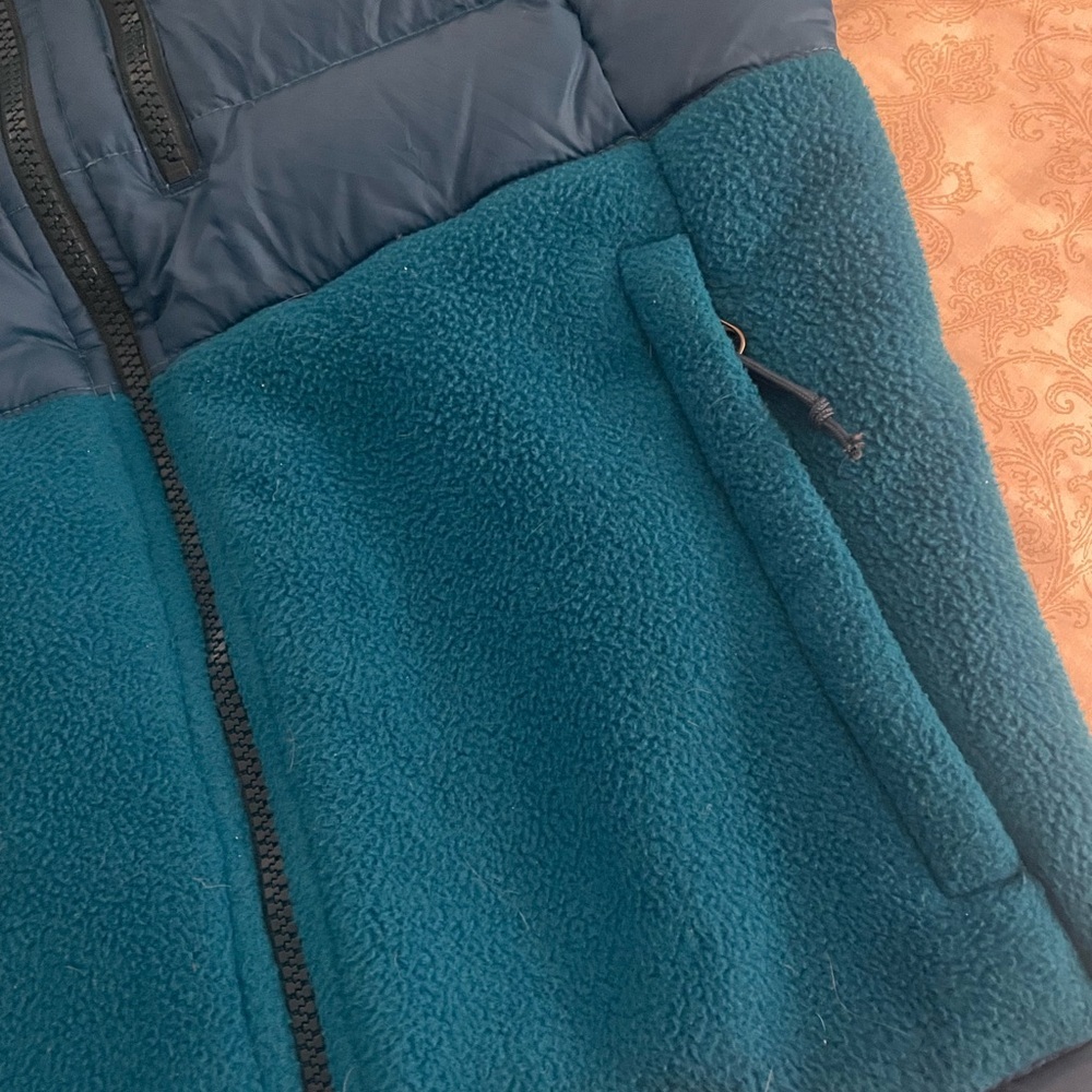 The North Face Teal Insulated Jacket - Picture 6 of 7